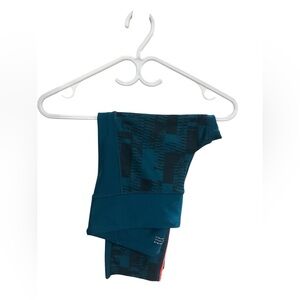 Under Armour Teal and Black Patterned Leggings